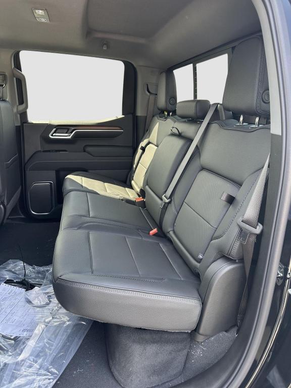new 2025 GMC Sierra 1500 car, priced at $69,158