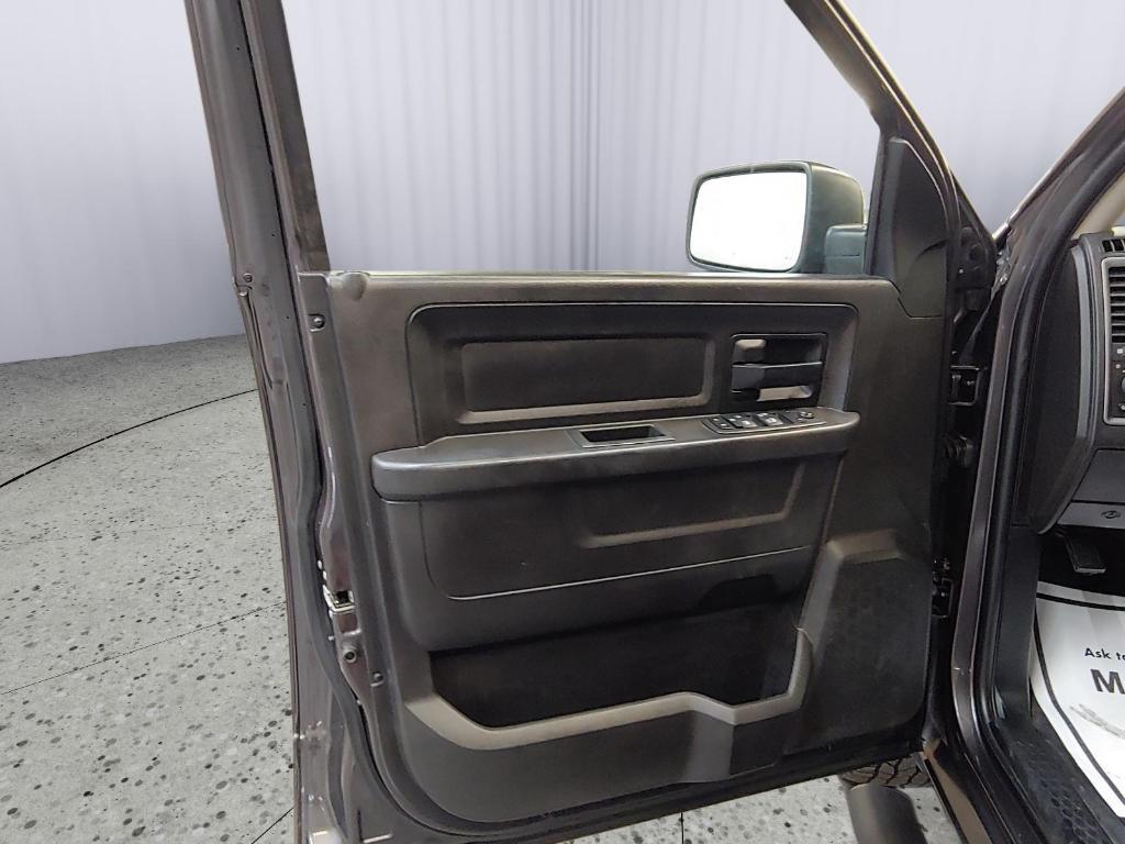 used 2019 Ram 1500 Classic car, priced at $19,900