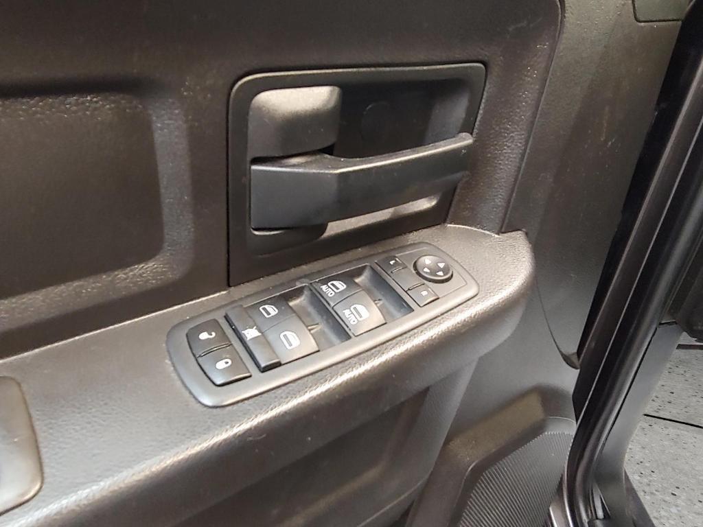 used 2019 Ram 1500 Classic car, priced at $19,900