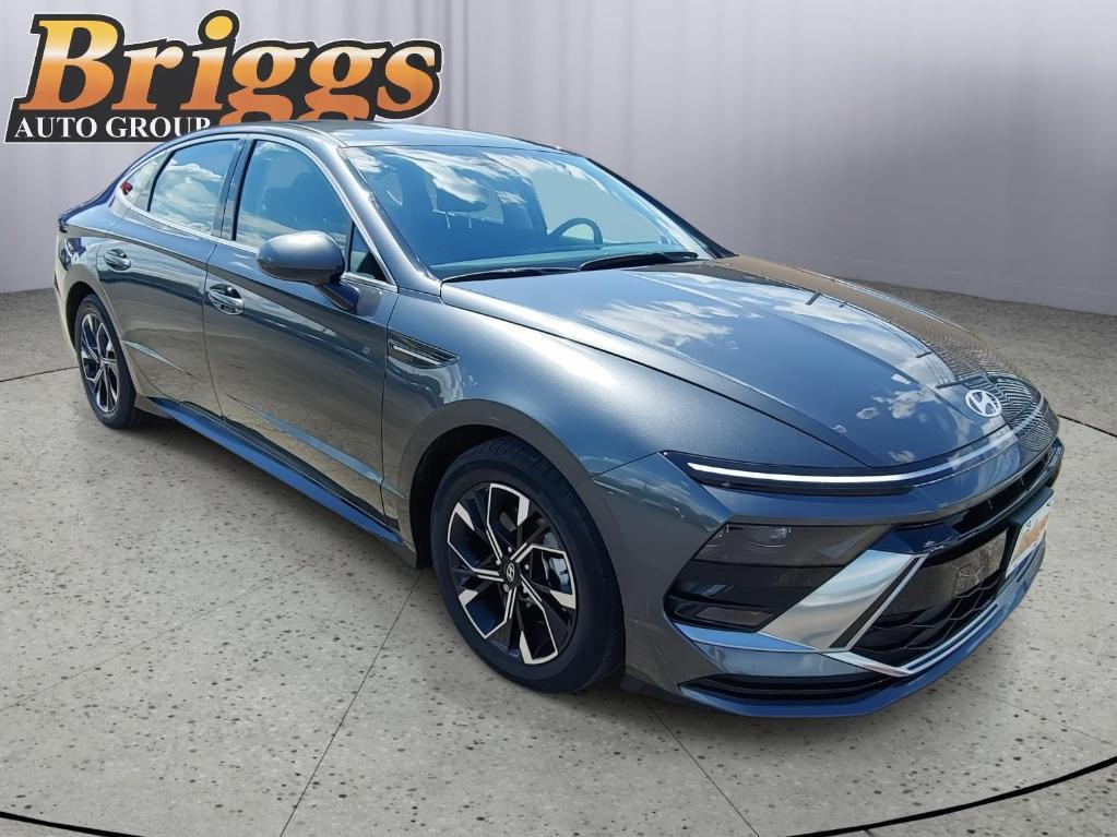 used 2024 Hyundai Sonata car, priced at $25,995