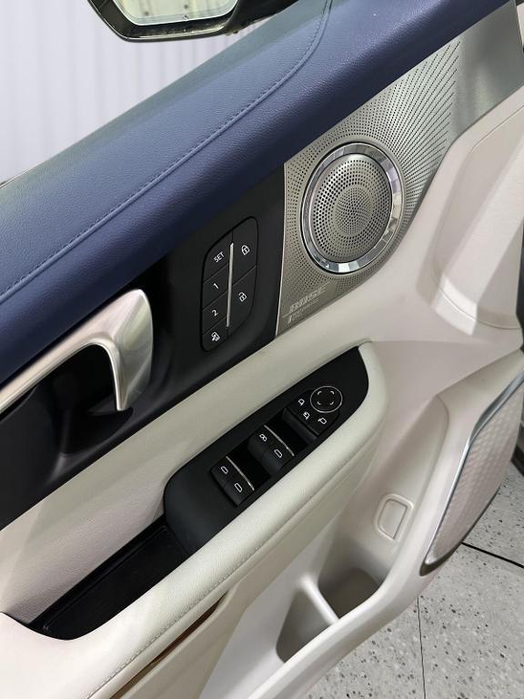 new 2025 Buick Enclave car, priced at $60,095