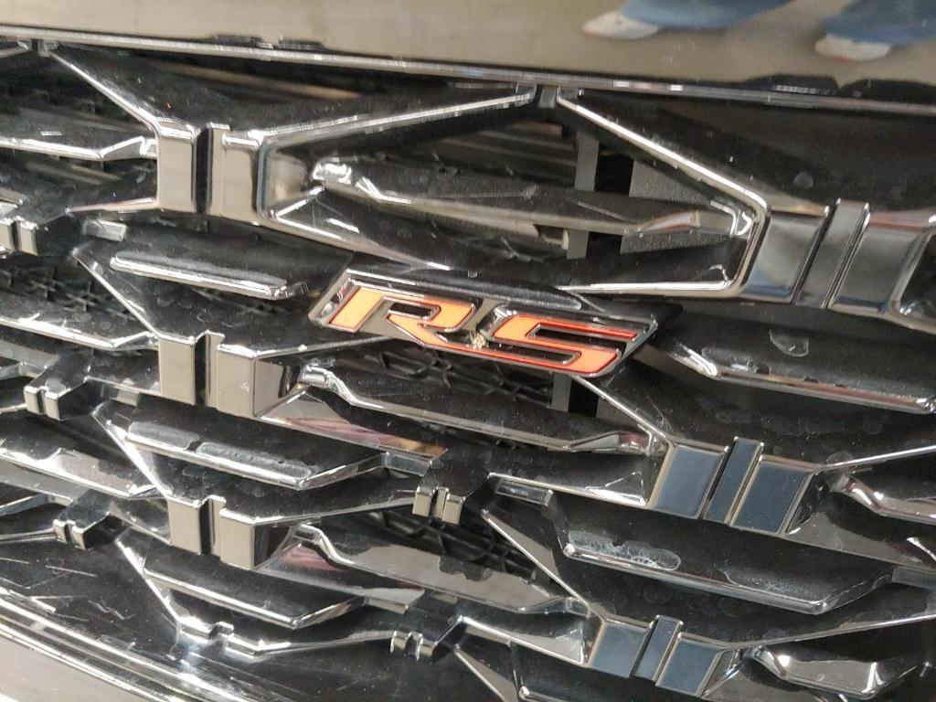 used 2024 Chevrolet Traverse car, priced at $49,995