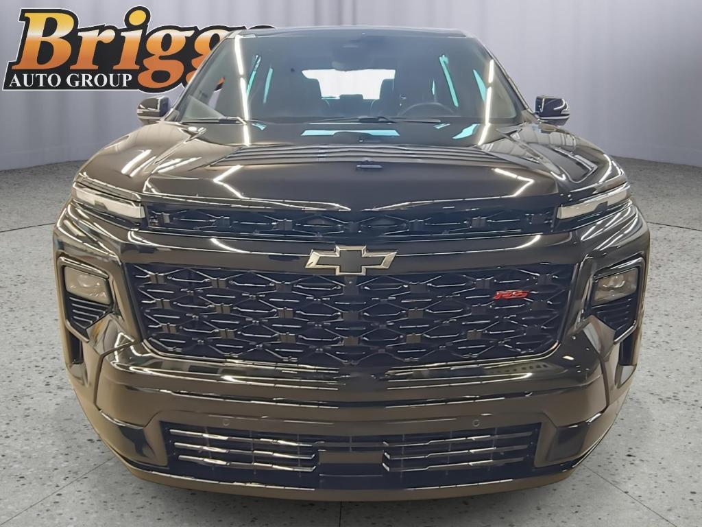 used 2024 Chevrolet Traverse car, priced at $49,995