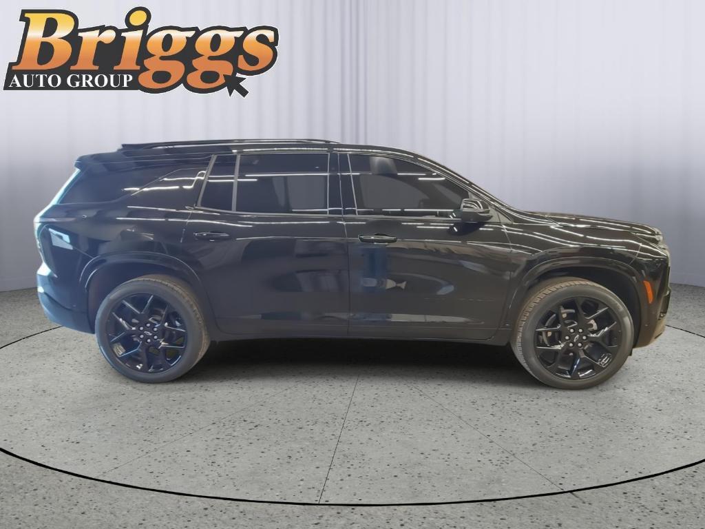 used 2024 Chevrolet Traverse car, priced at $49,995