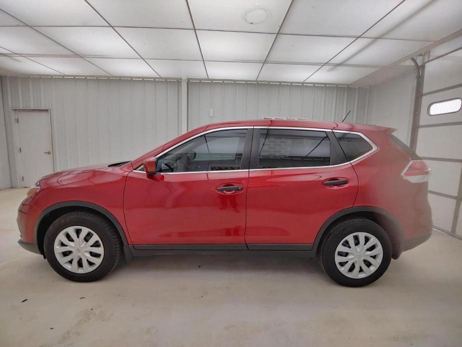 used 2016 Nissan Rogue car, priced at $15,995