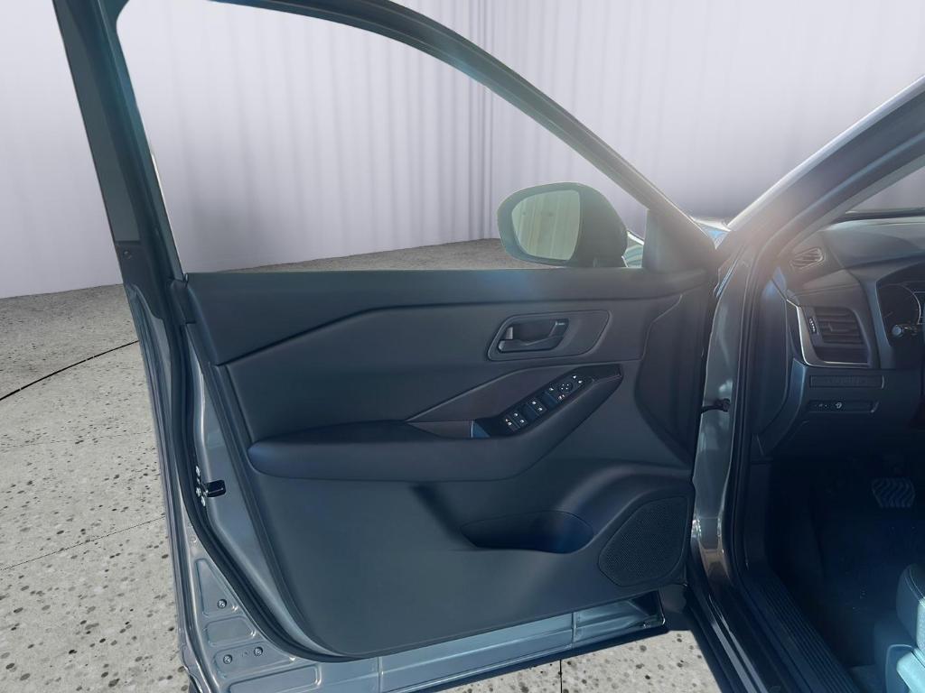 new 2026 Nissan Rogue car, priced at $31,059