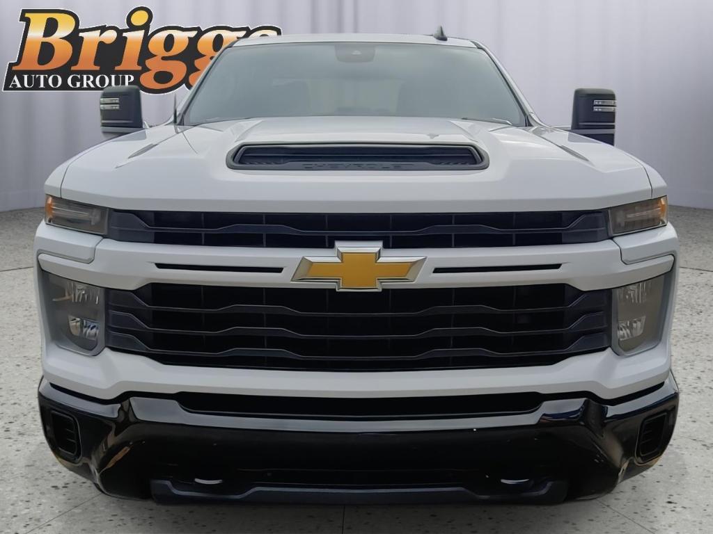 used 2024 Chevrolet Silverado 2500 car, priced at $50,500