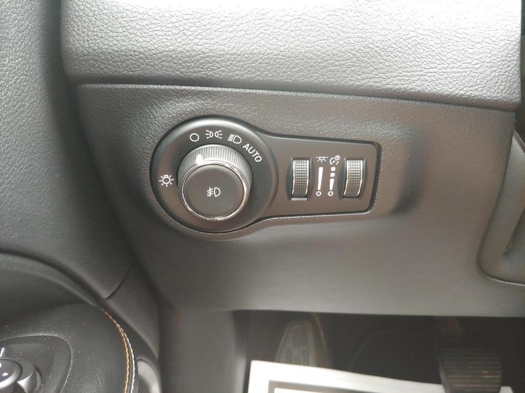 used 2020 Jeep Compass car, priced at $18,995