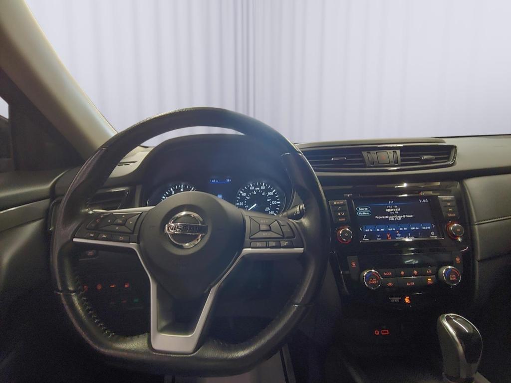 used 2020 Nissan Rogue car, priced at $21,900
