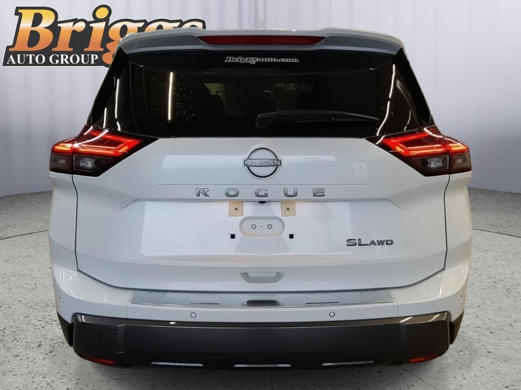 used 2025 Nissan Rogue car, priced at $33,495