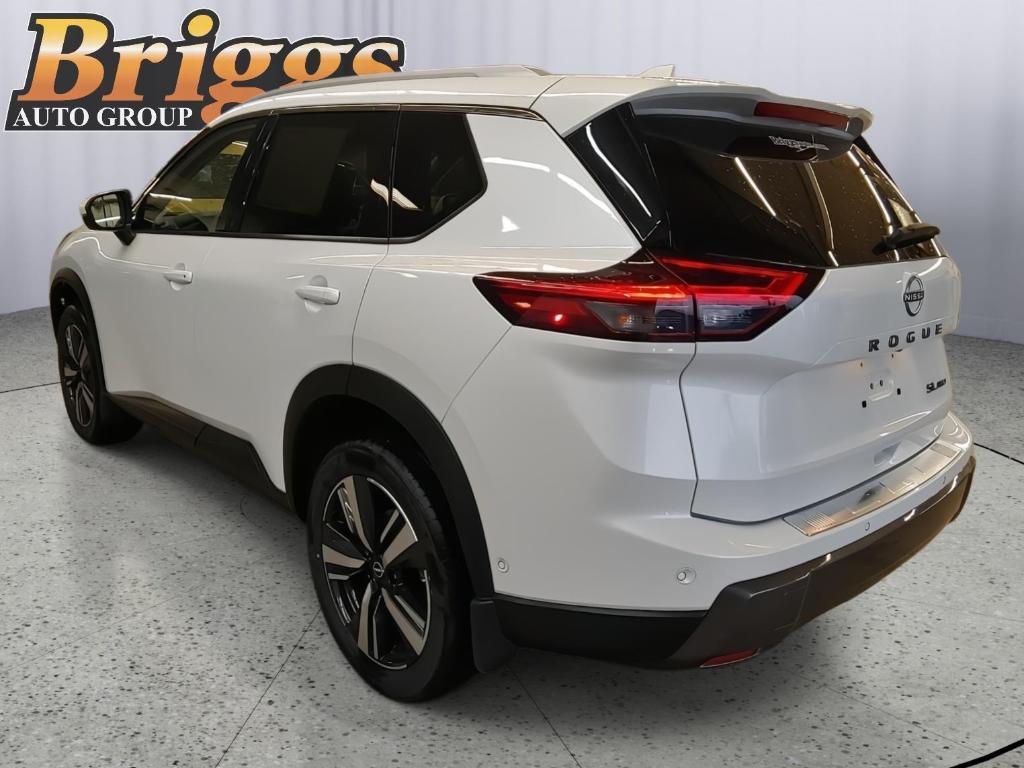 used 2025 Nissan Rogue car, priced at $33,495