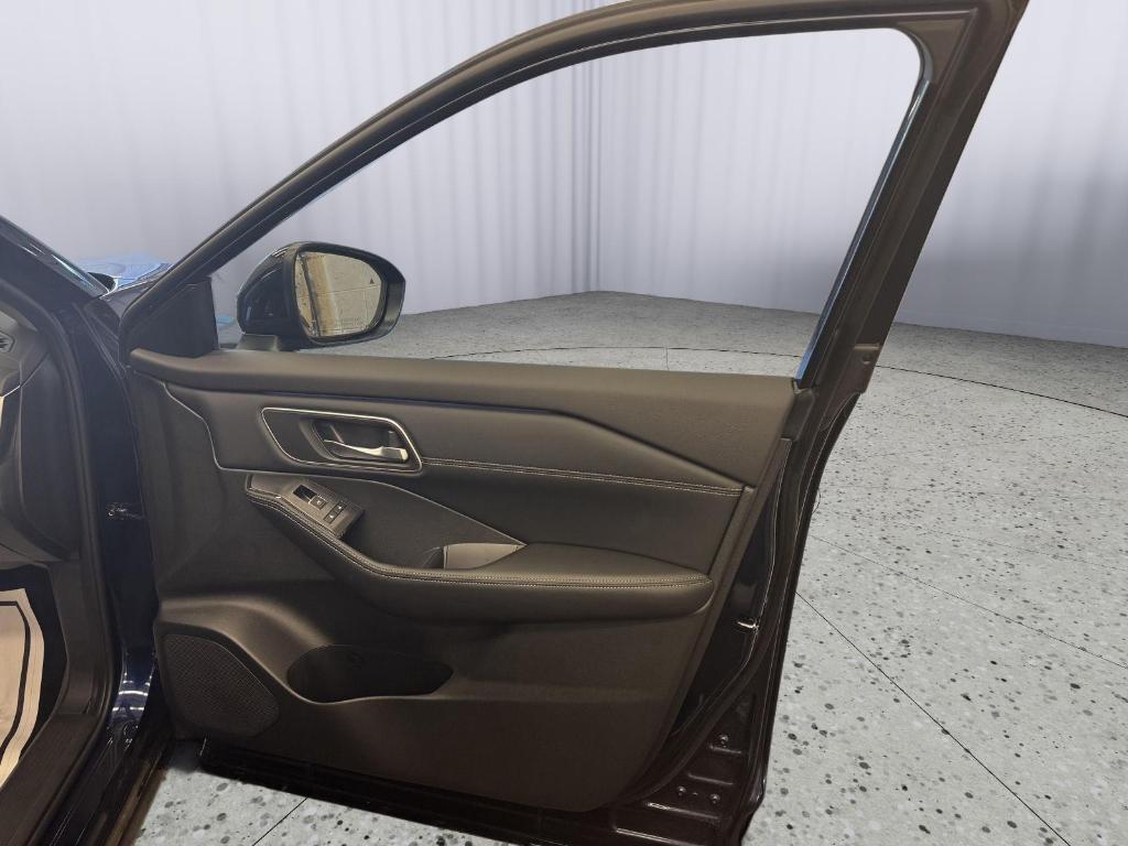 new 2025 Nissan Rogue car, priced at $41,343