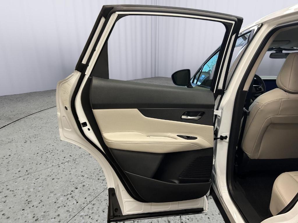 new 2025 Nissan Murano car, priced at $42,652