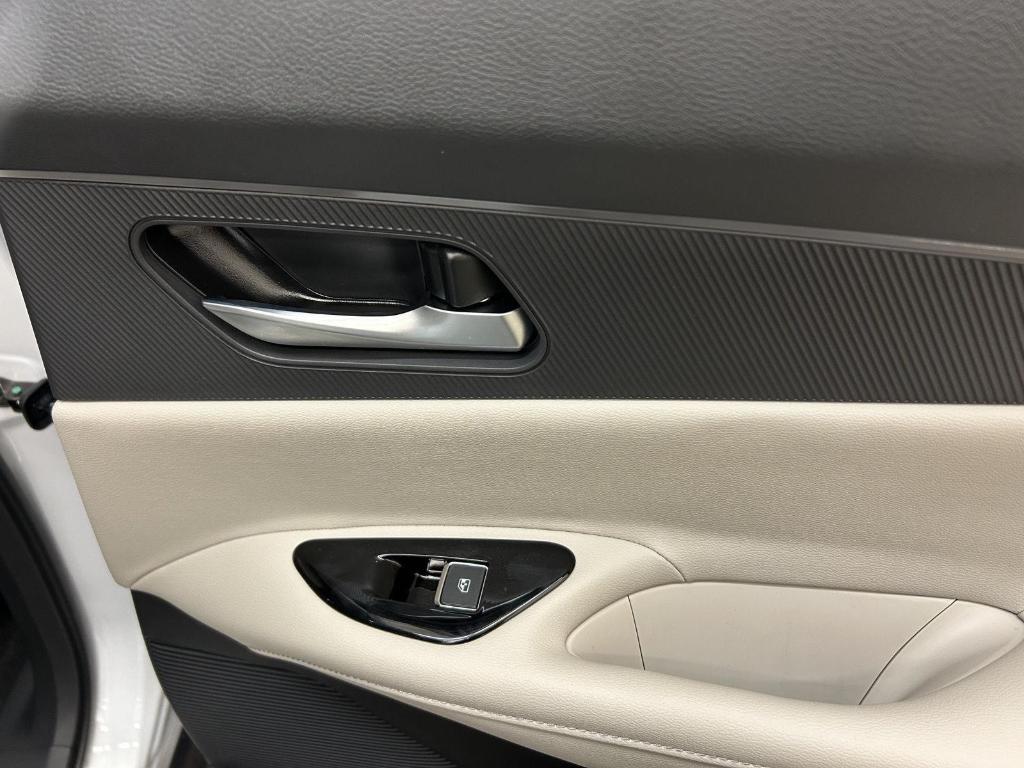 new 2025 Nissan Murano car, priced at $42,652