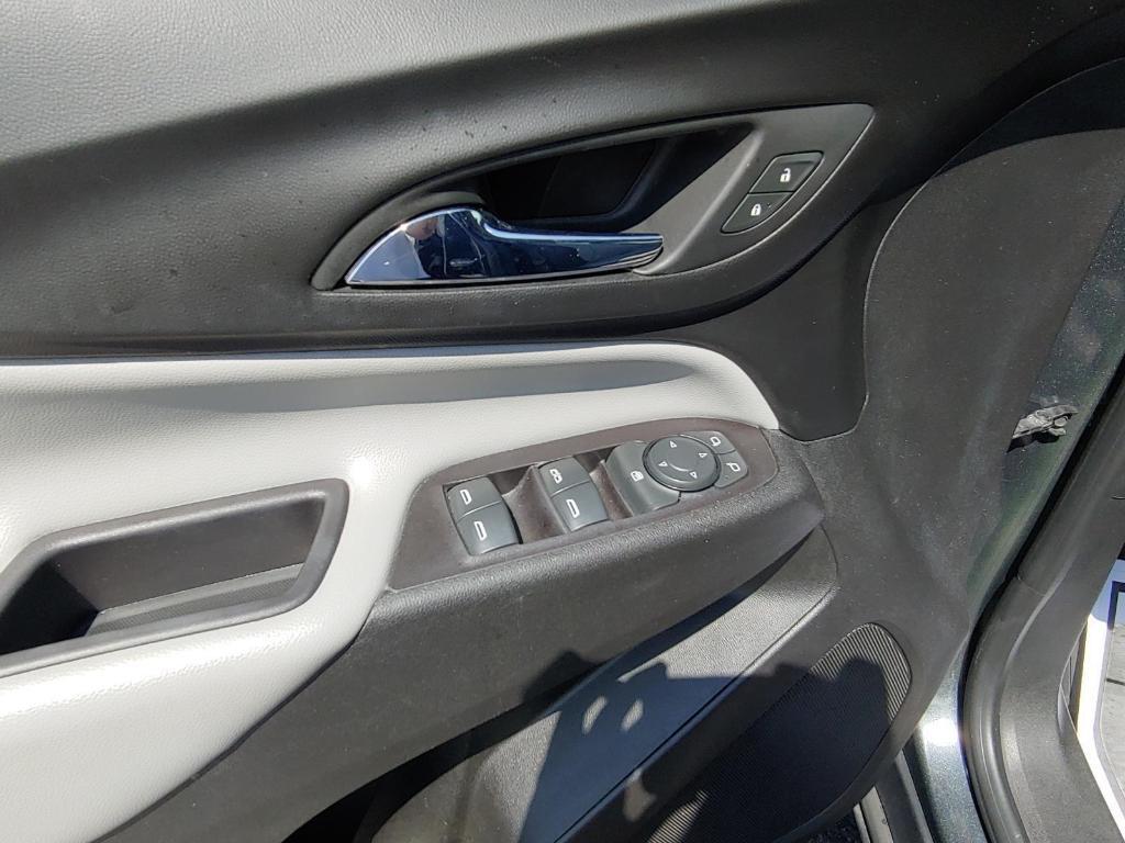 used 2020 Chevrolet Equinox car, priced at $18,495