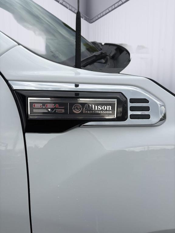 new 2025 GMC Sierra 2500 car, priced at $46,905