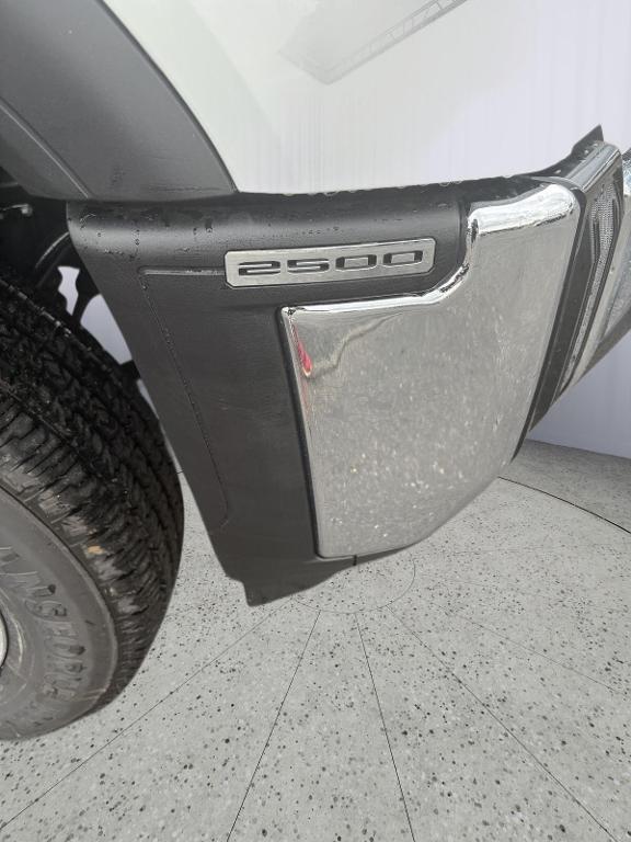 new 2025 GMC Sierra 2500 car, priced at $46,905