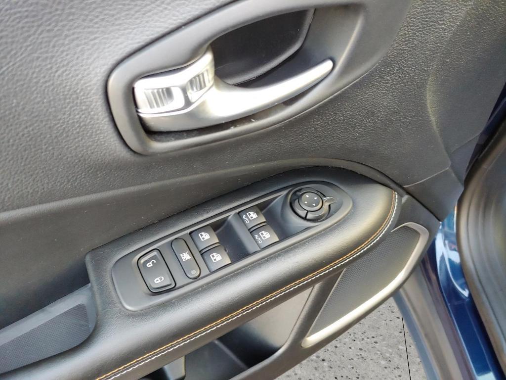 used 2019 Jeep Compass car, priced at $18,995