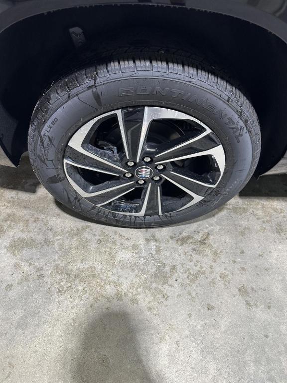 new 2025 Buick Enclave car, priced at $51,571