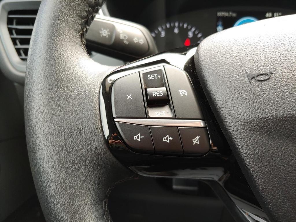 used 2022 Ford Escape car, priced at $23,995