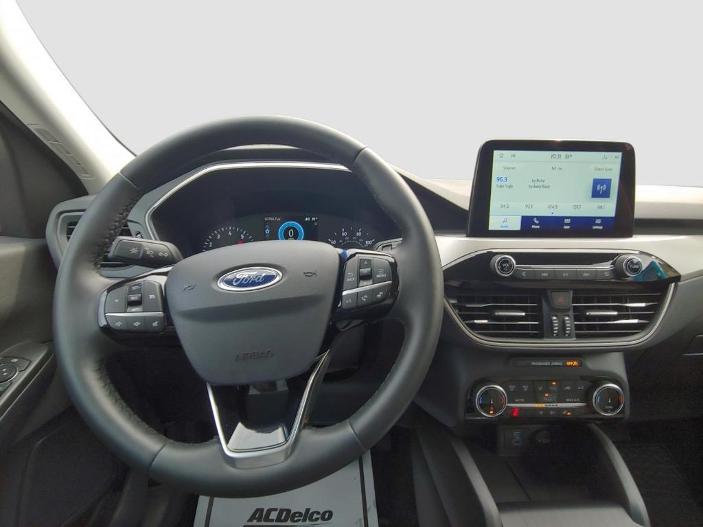 used 2022 Ford Escape car, priced at $23,995