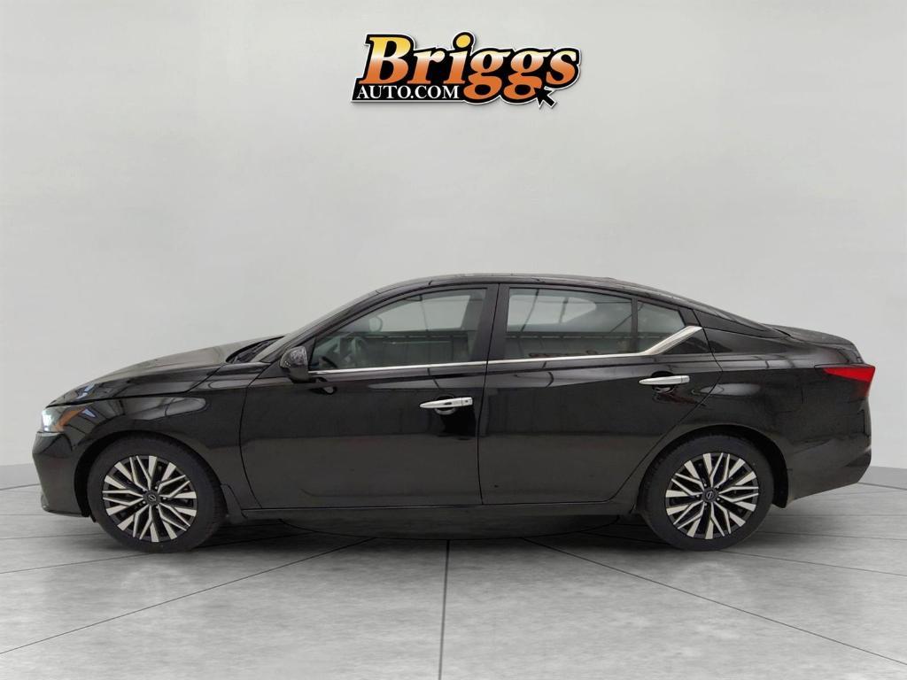 used 2023 Nissan Altima car, priced at $20,500