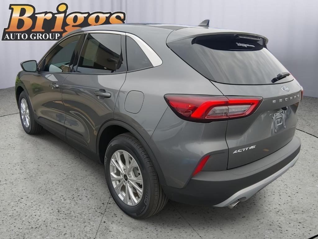 used 2024 Ford Escape car, priced at $24,995