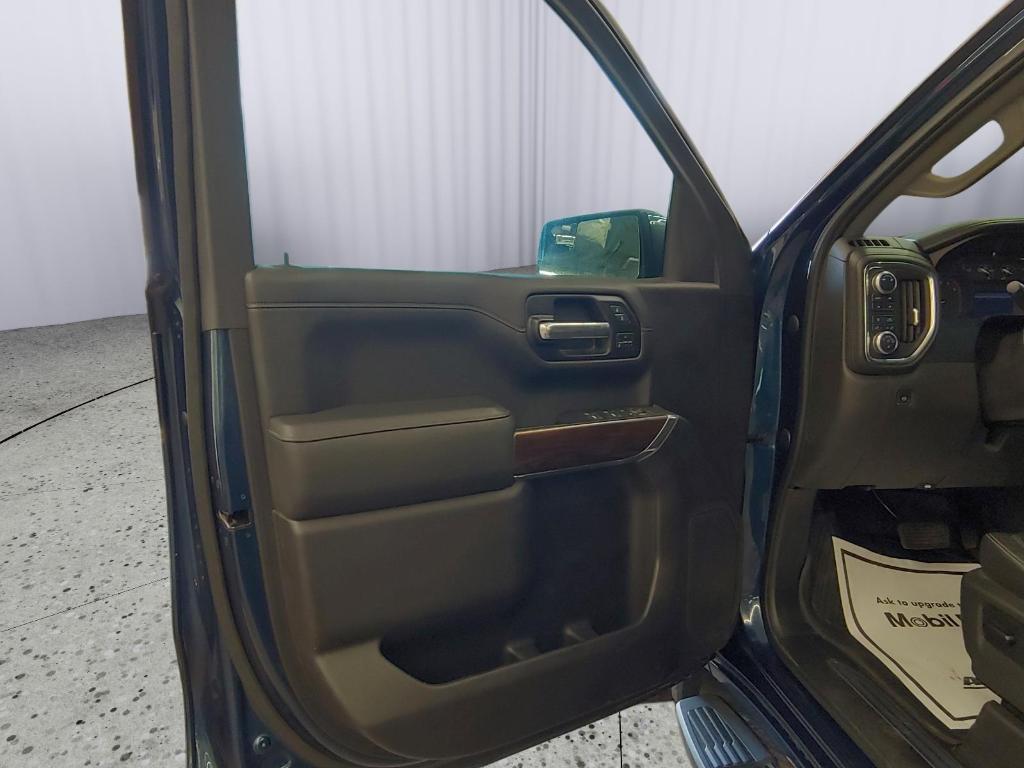 used 2019 GMC Sierra 1500 car, priced at $35,995