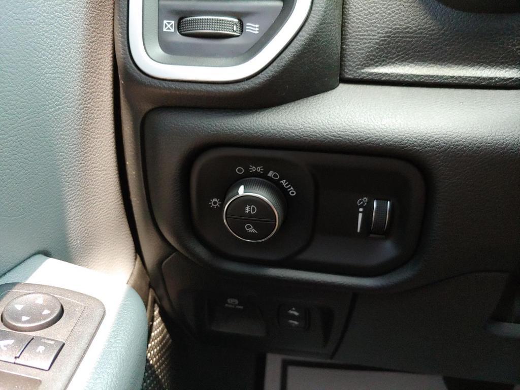 used 2022 Ram 1500 car, priced at $34,500