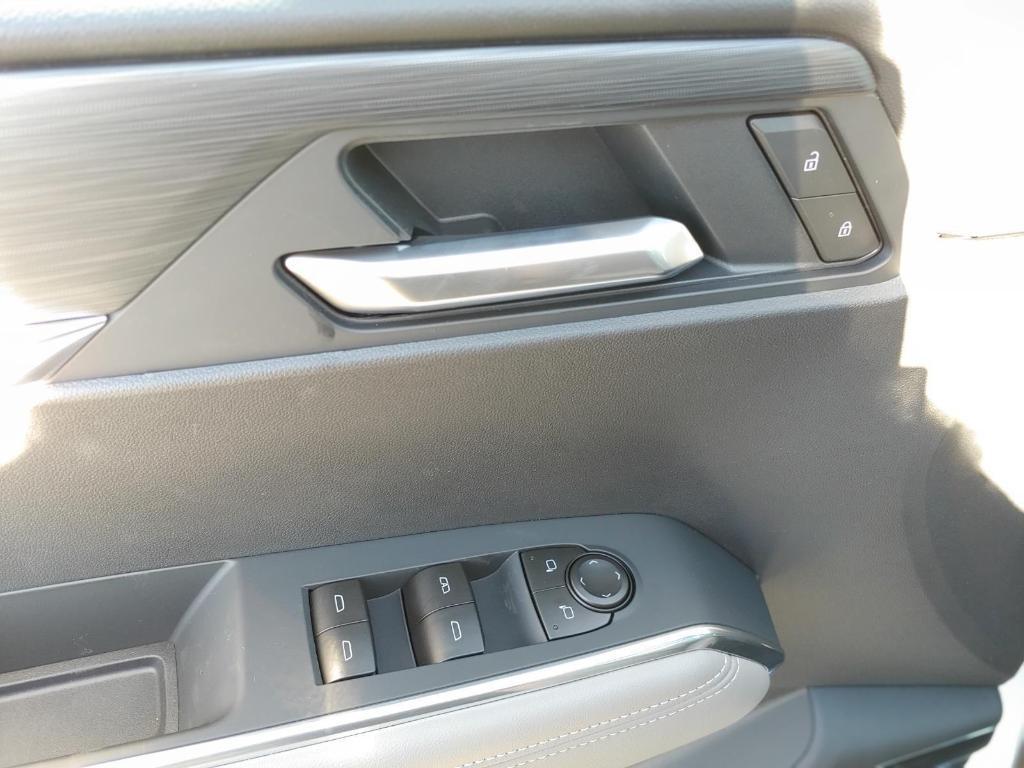 new 2026 GMC Acadia car, priced at $51,514