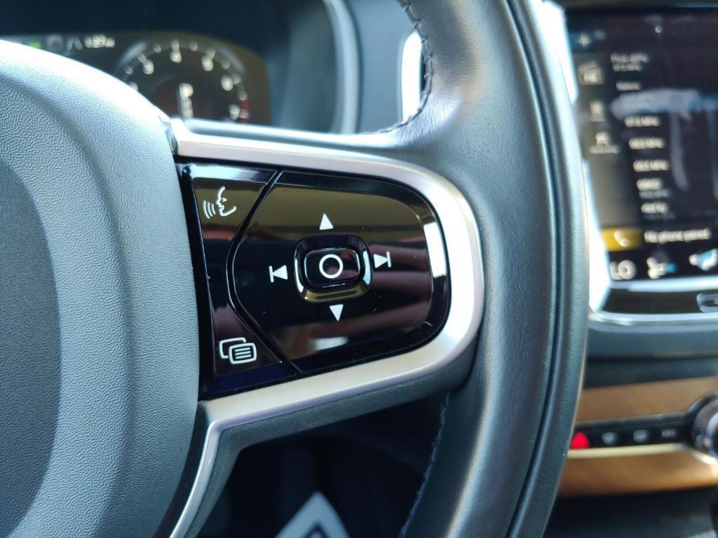 used 2020 Volvo XC90 car, priced at $22,995