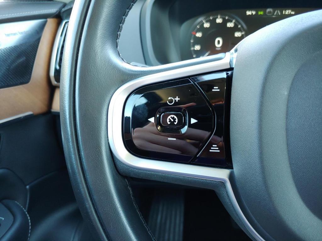 used 2020 Volvo XC90 car, priced at $22,995