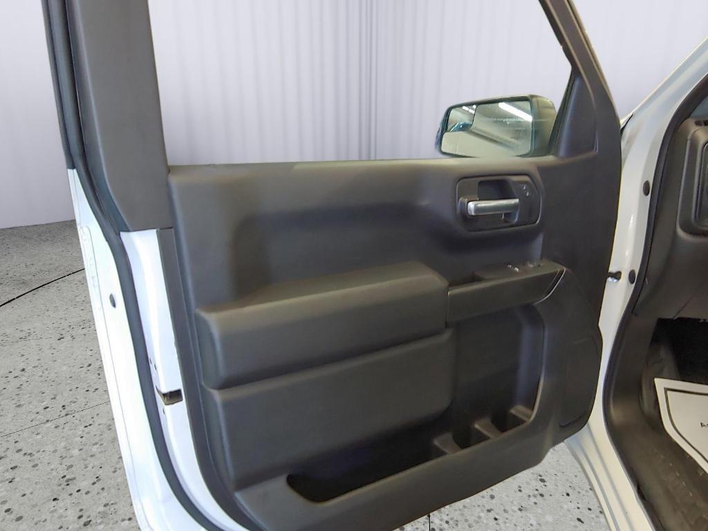 used 2022 Chevrolet Silverado 1500 car, priced at $25,900