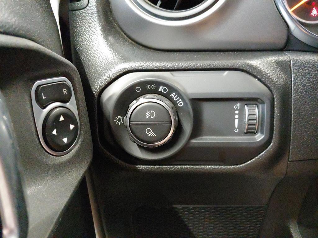used 2023 Jeep Gladiator car, priced at $33,995