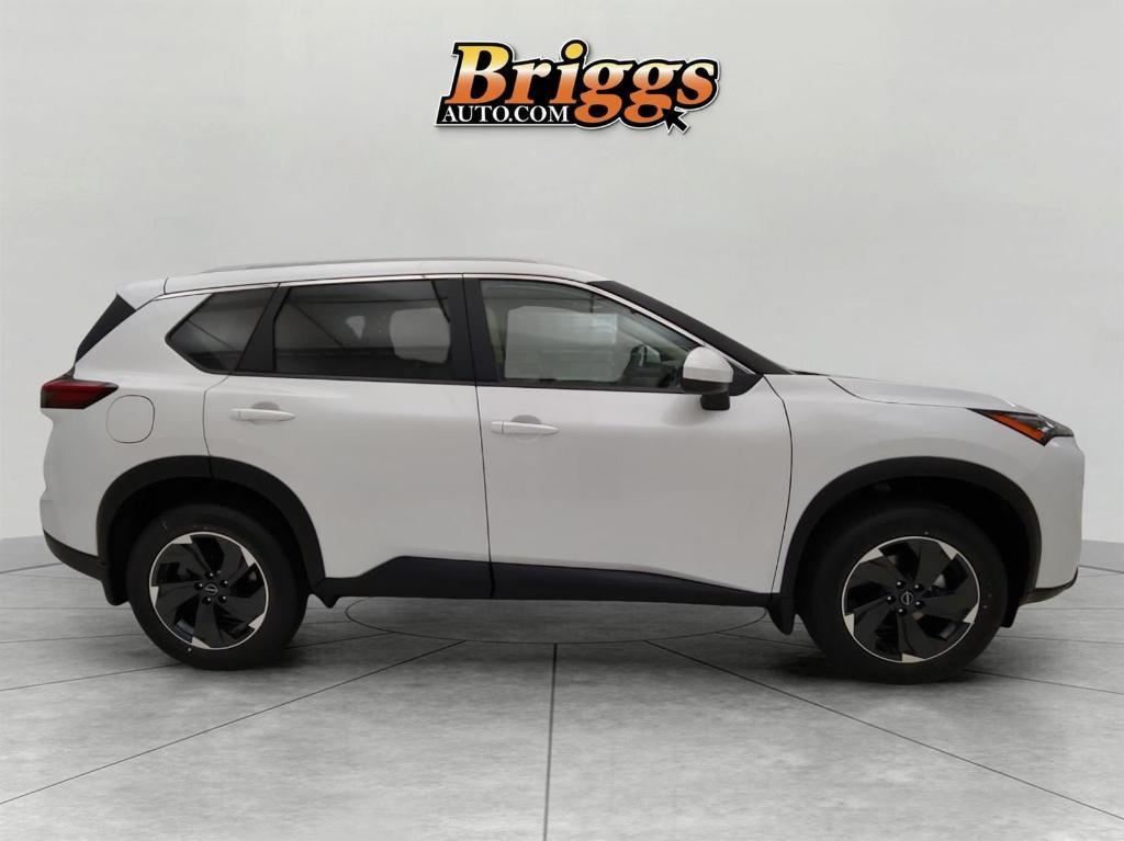 new 2025 Nissan Rogue car, priced at $35,004