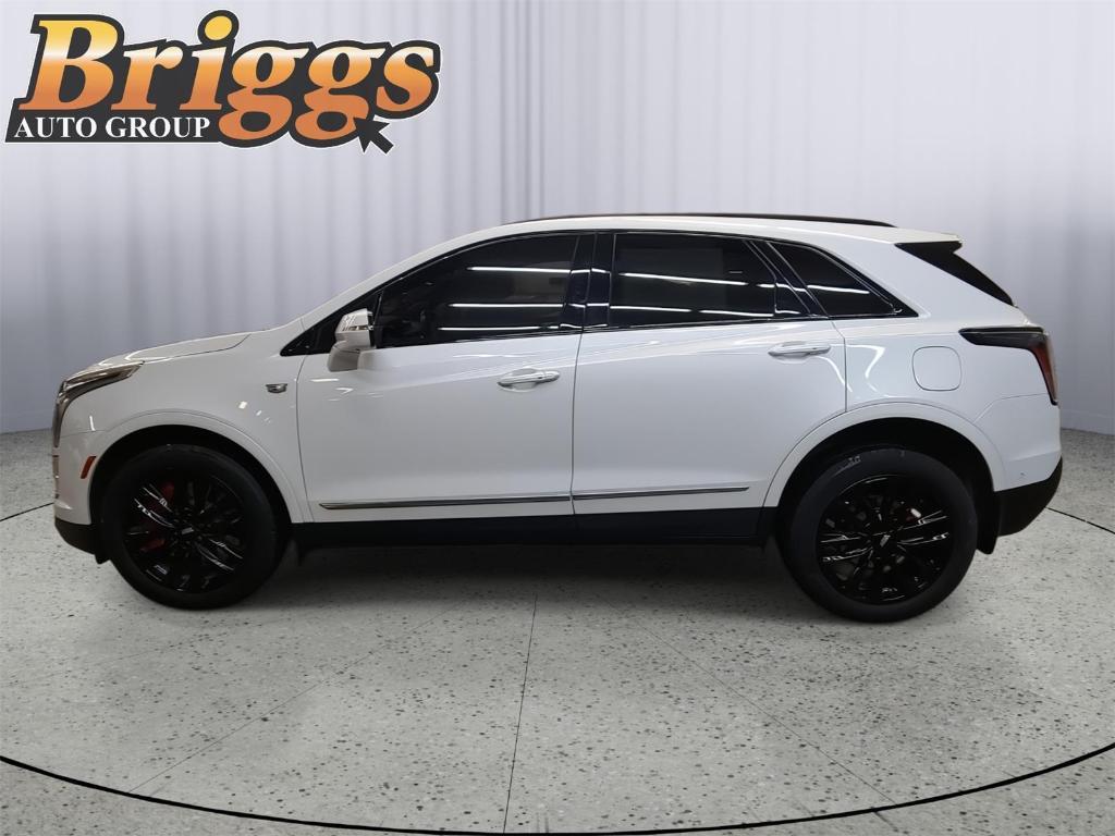 used 2023 Cadillac XT5 car, priced at $36,495