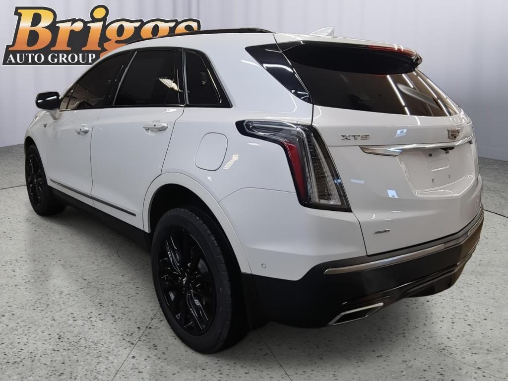 used 2023 Cadillac XT5 car, priced at $36,495