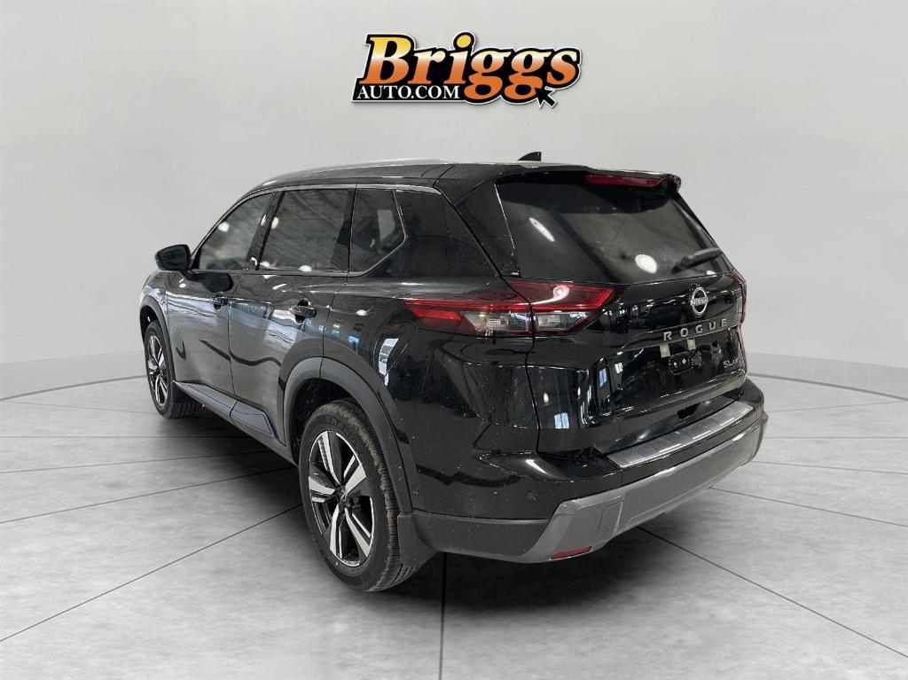 new 2025 Nissan Rogue car, priced at $37,800