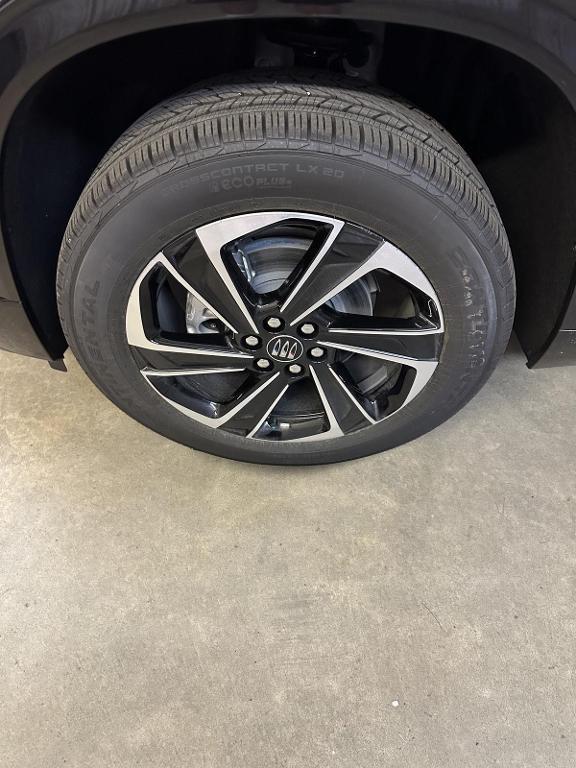 new 2025 Buick Enclave car, priced at $48,208