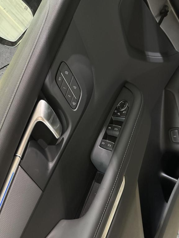 new 2025 Buick Enclave car, priced at $48,208