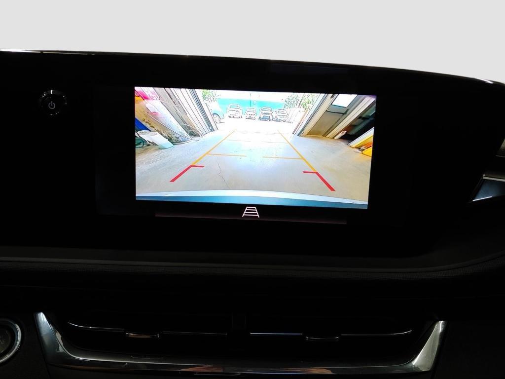 new 2025 Buick Envista car, priced at $22,974
