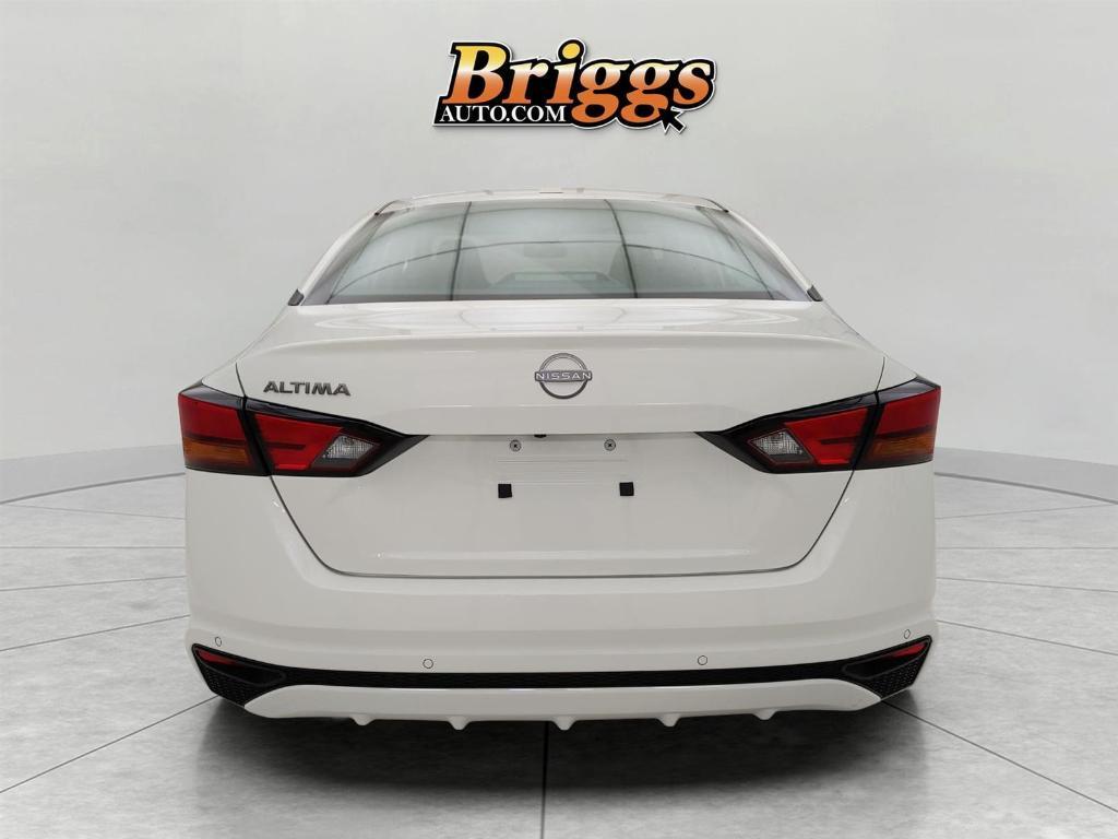 new 2025 Nissan Altima car, priced at $25,829