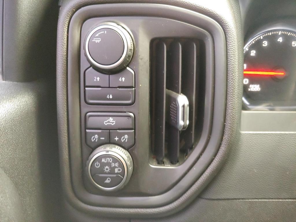 used 2022 Chevrolet Silverado 2500 car, priced at $38,900