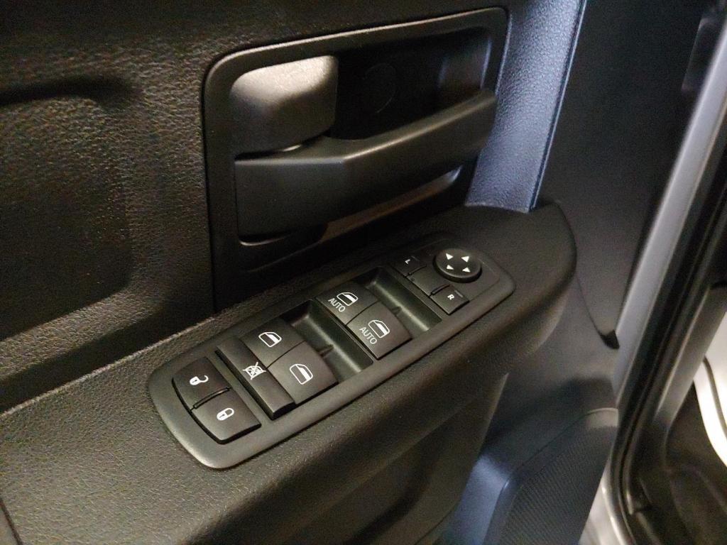 used 2020 Ram 1500 Classic car, priced at $24,995