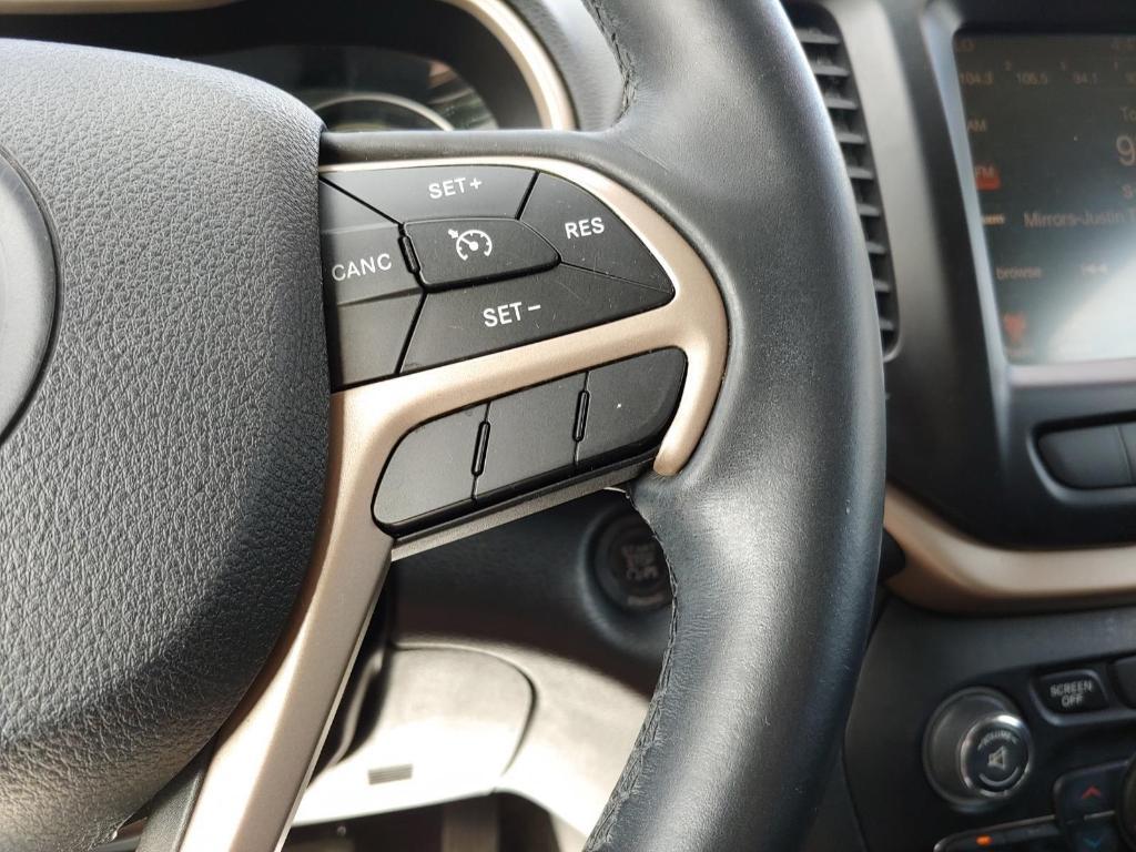 used 2014 Jeep Cherokee car, priced at $8,500