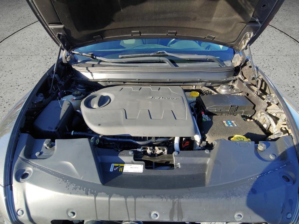 used 2014 Jeep Cherokee car, priced at $8,995