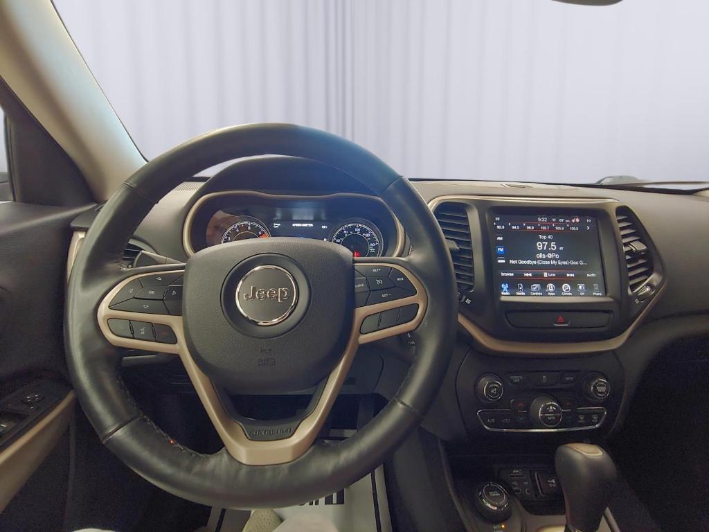 used 2017 Jeep Cherokee car, priced at $13,995