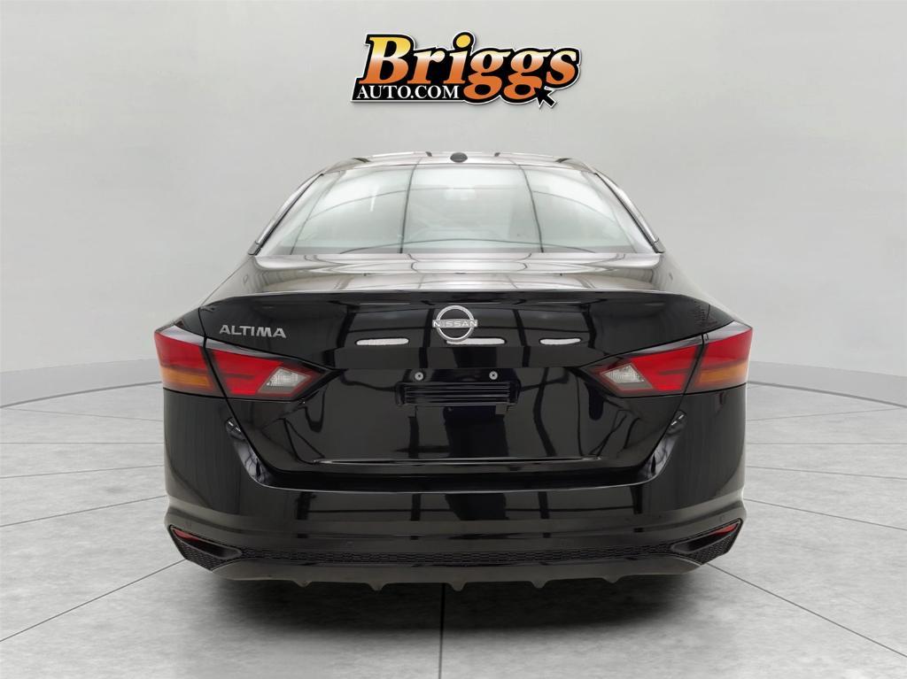 new 2025 Nissan Altima car, priced at $25,552