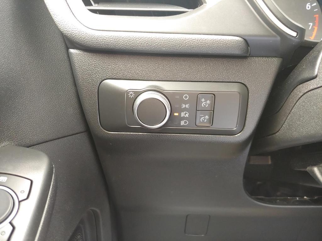 used 2022 Ford Escape car, priced at $22,900