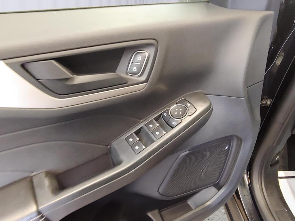 used 2022 Ford Escape car, priced at $22,900